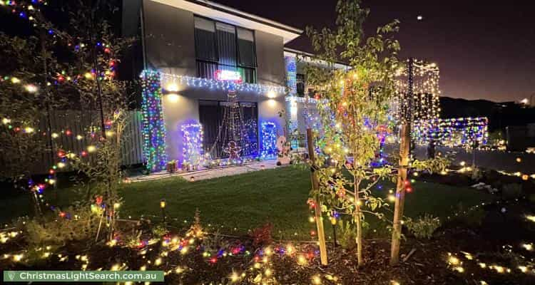 Christmas Light display at 69 Castella Drive, Caversham