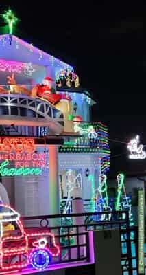 Christmas Light display at 51 Mountford Avenue, Guildford