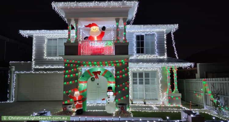 Christmas Light display at 9 Dundee Avenue, Chadstone