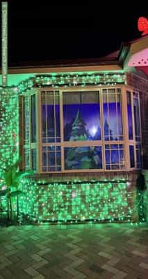 Christmas Light display at 4 Creswell Court, Tannum Sands