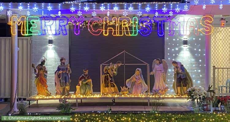 Christmas Light display at 22 Climus Street, Hassall Grove
