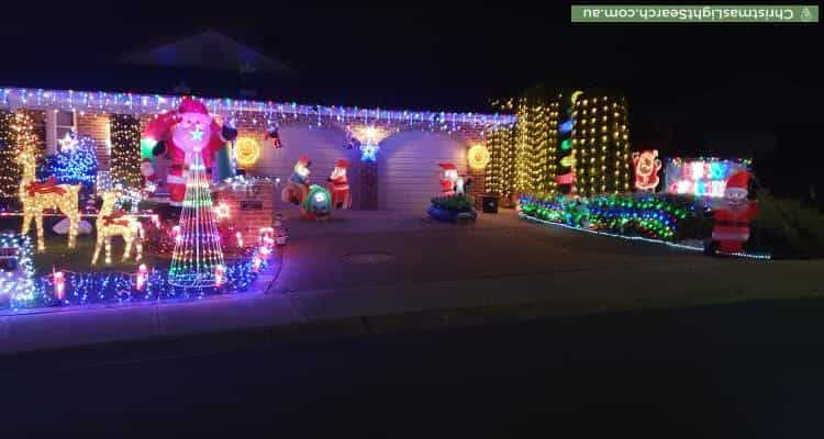 Christmas Light display at 19 Crowder Circuit, Stirling
