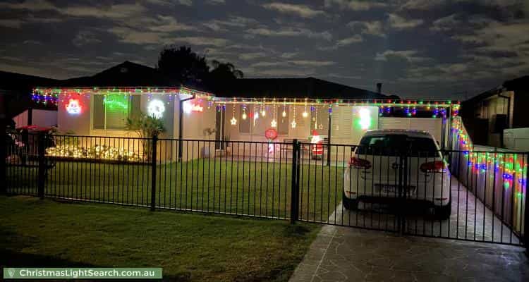 Christmas Light display at 32 Climus Street, Hassall Grove