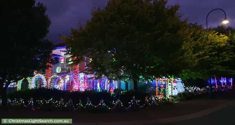 Christmas Light display at 2 Elischer Street, Dunlop