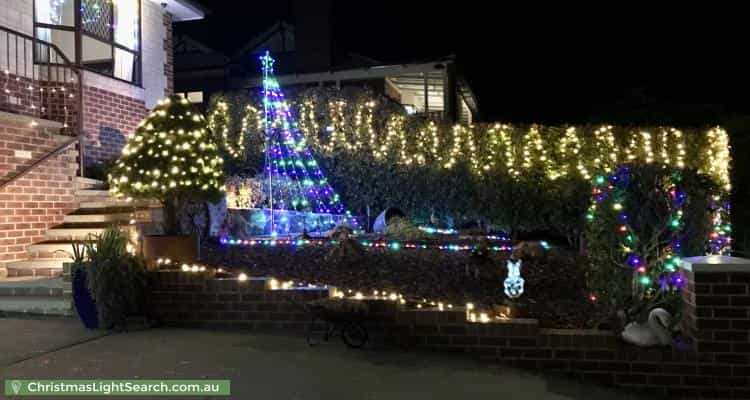 Christmas Light display at 24 Finlayson Place, Gilmore
