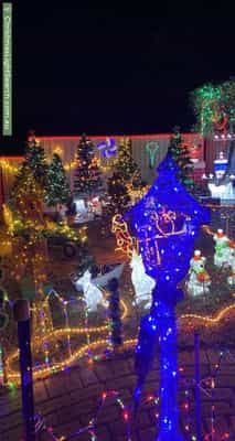 Christmas Light display at 61 Warrawee Circuit, Frankston