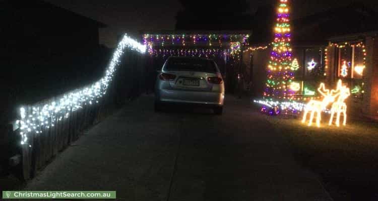 Christmas Light display at 4 Hart Court, Gladstone Park