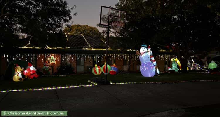 Christmas Light display at 19 Greythorne Court, Narre Warren