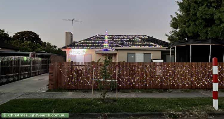 Christmas Light display at 109 Railway Street North, Altona