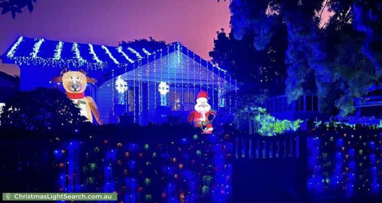 Christmas Light display at 16 Hillard Street, Malvern East