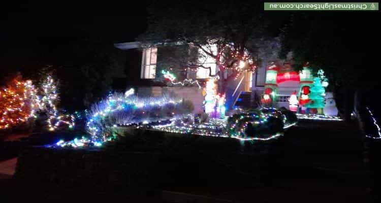 Christmas Light display at  Diane Crescent, Viewbank