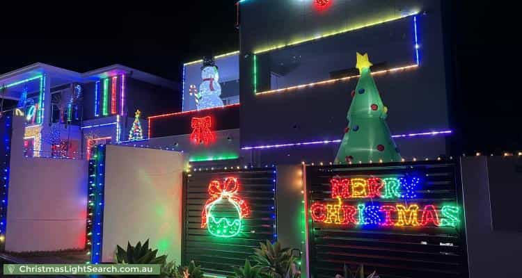 Christmas Light display at 36 Sugarloaf Street, Wavell Heights