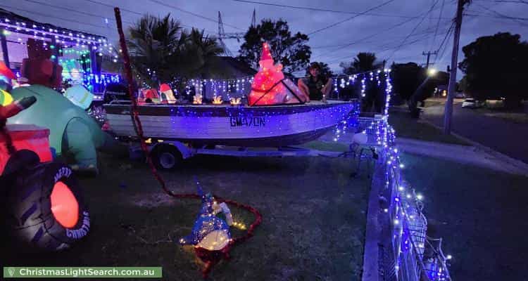 Christmas Light display at 10 Tarawa Road, Lethbridge Park