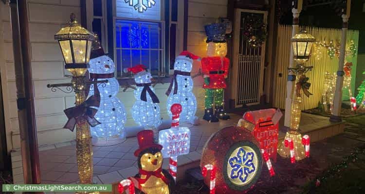 Christmas Light display at 36 Loch Street, Coburg