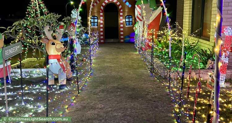 Christmas Light display at 25 Clarafield Meander, Tapping