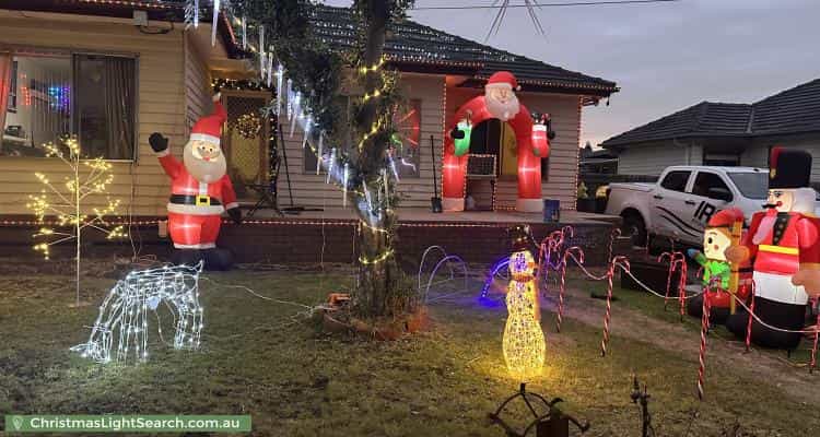 Christmas Light display at 17 Thyra Street, Sunshine