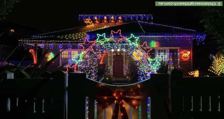 Christmas Light display at  Karoola Street, Hampton