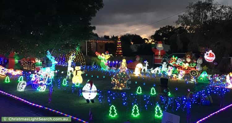 Christmas Light display at 2 Cook Place, Lesmurdie