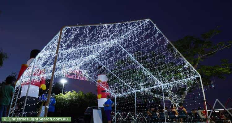 Christmas Light display at 62 Patterson Street, Malak