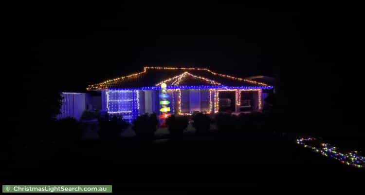 Christmas Light display at 8 Hickory Place, Hamlyn Terrace