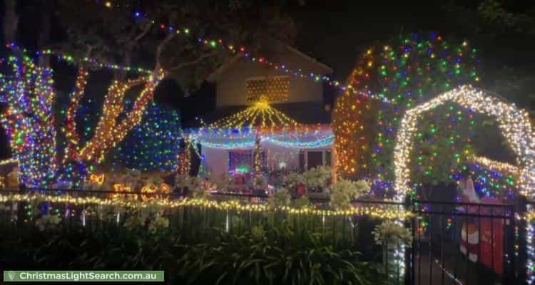 Christmas Light display at 18 Thomson Street, Northcote
