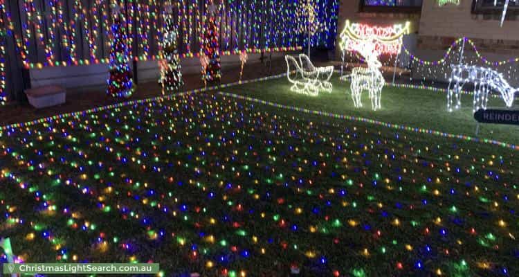 Christmas Light display at 8 Laurence Street, Rostrevor