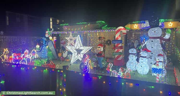 Christmas Light display at 9 Kinnaird Avenue, Richmond