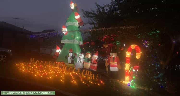 Christmas Light display at 5 Lindsay Court, Scoresby
