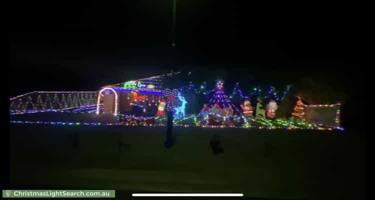 Christmas Light display at 32 Kensington Square, Drouin