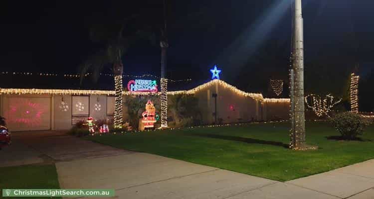 Christmas Light display at 71 Wittenoom Road, High Wycombe