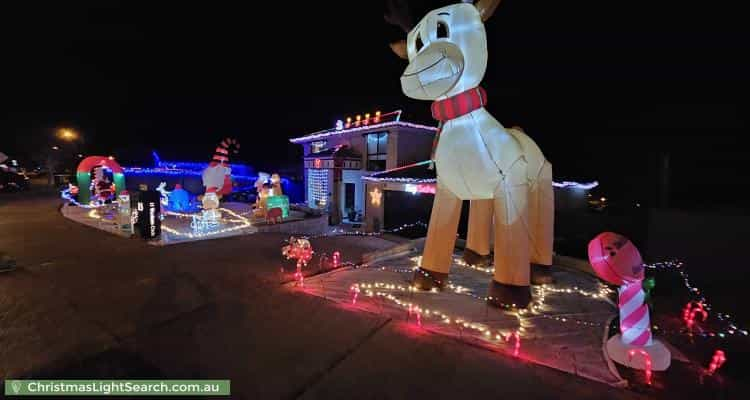 Christmas Light display at 15 Wunburra Circle, Pacific Pines