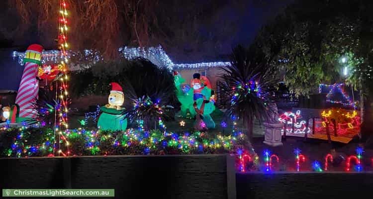 Christmas Light display at 33 Chevalier Crescent, Mooroolbark