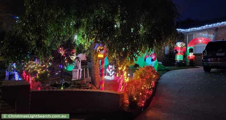 Christmas Light display at 33 Chevalier Crescent, Mooroolbark