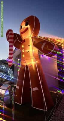 Christmas Light display at 25 Trailblazer Drive, Undullah