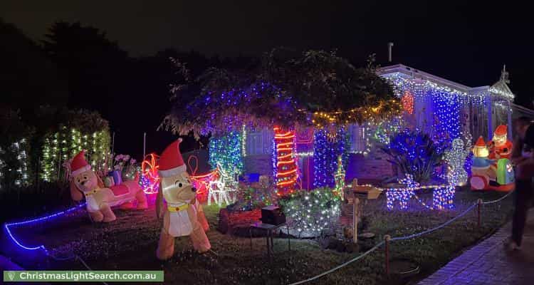 Christmas Light display at  Cherelle Court, Eltham North