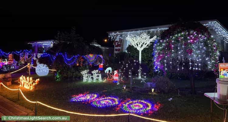 Christmas Light display at  Cherelle Court, Eltham North