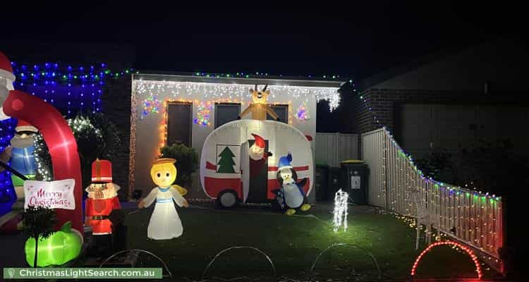 Christmas Light display at 11 Vilcins Views, Epping
