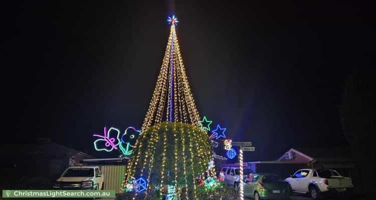 Christmas Light display at 17 Mundawari Circuit, Ngunnawal