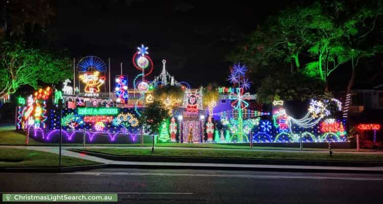 Christmas Light display at 27 Minimine Street, Stafford