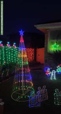 Christmas Light display at 1 Biralee Crescent, Beacon Hill