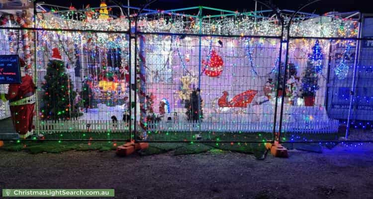 Christmas Light display at 6 Lee-Steere Crescent, Kambah