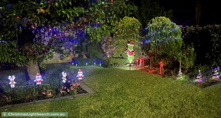 Christmas Light display at 17 Explorer Parade, Hewett