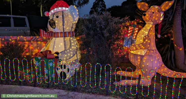 Christmas Light display at 7 Clarrisa Court, Narre Warren