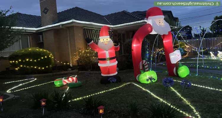 Christmas Light display at 88 Quinn Grove, Keilor East