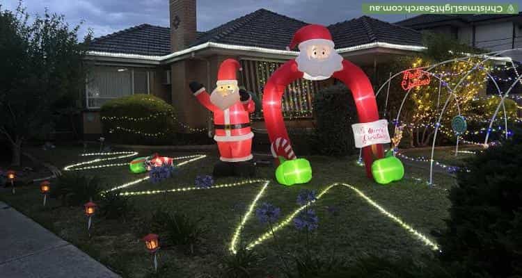 Christmas Light display at 88 Quinn Grove, Keilor East