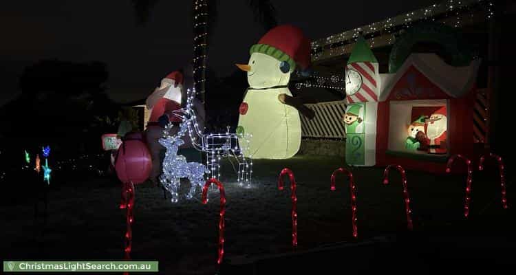 Christmas Light display at 1 Eleanor Court, Craigie