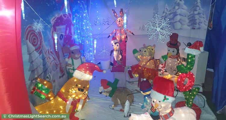 Christmas Light display at 2 Picardy Court, Hoppers Crossing