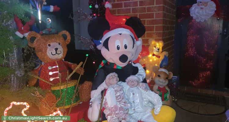 Christmas Light display at 2 Picardy Court, Hoppers Crossing