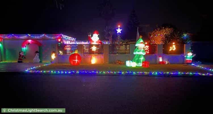 Christmas Light display at 9 Glenside Crescent, Craigie