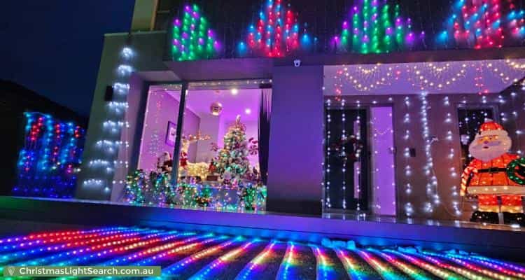 Christmas Light display at  Shaw Road, Officer